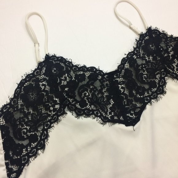 4/$25 🛍 Gibson Camisole Top Black Lace Detail - Picture 7 of 16